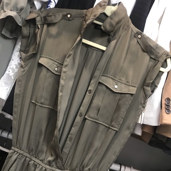 Olive green capped sleeve jumpsuit - Picture 3 of 14